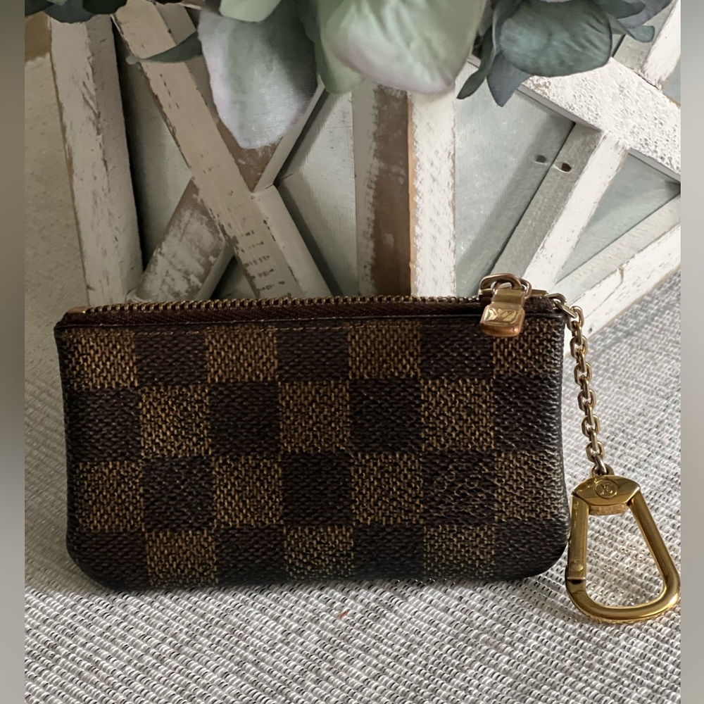 Louis Vuitton Damier Ebene Key Cles LV Card Holder GUC Authentic